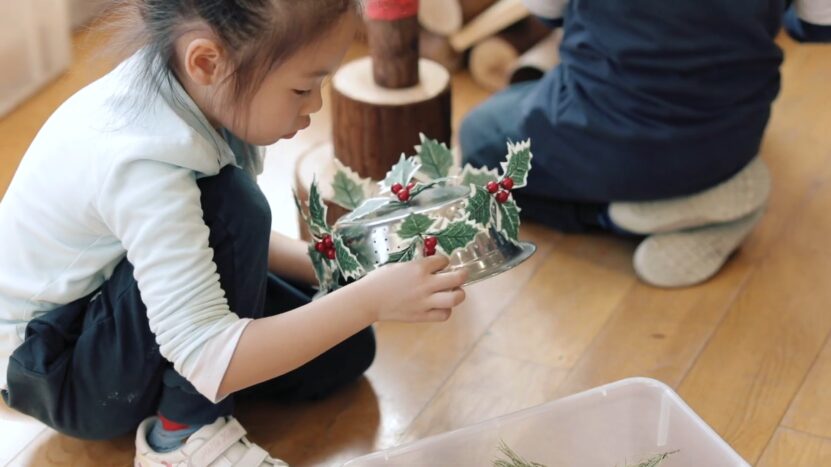 Loose Parts Play Crown